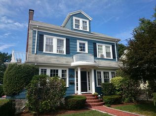 164 Church St, West Roxbury, MA 02132