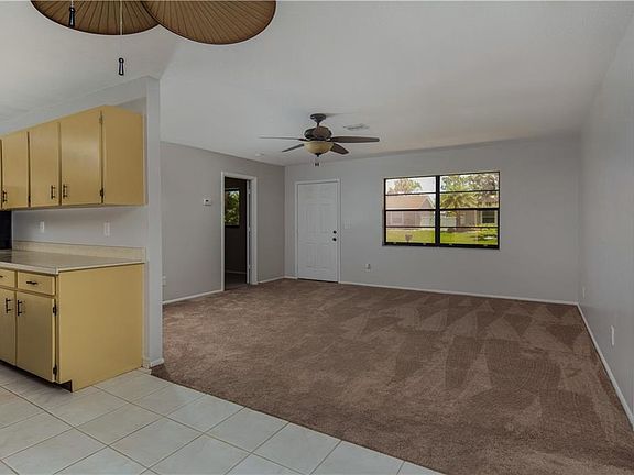 4th image of 9365 Fruitland Ave