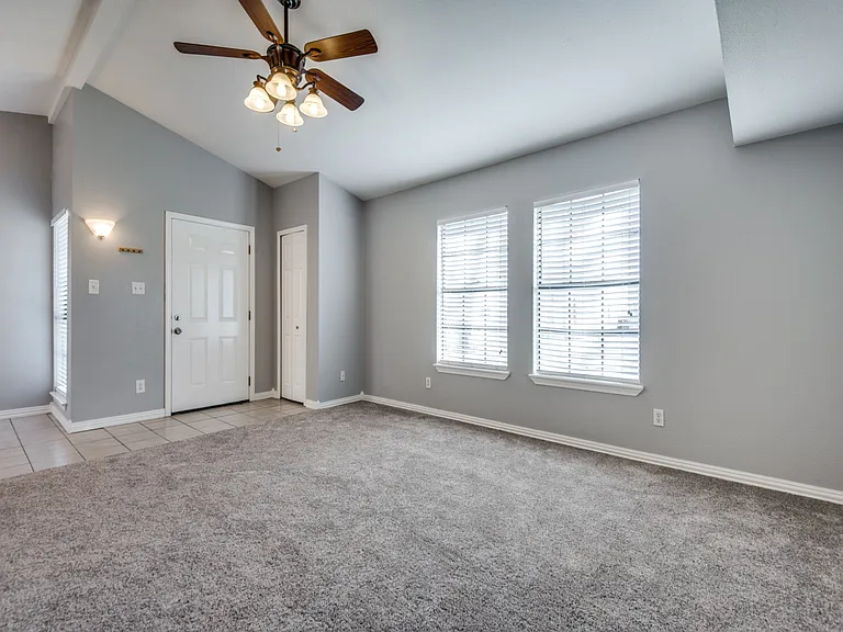 4646 Carr St — Photo 15