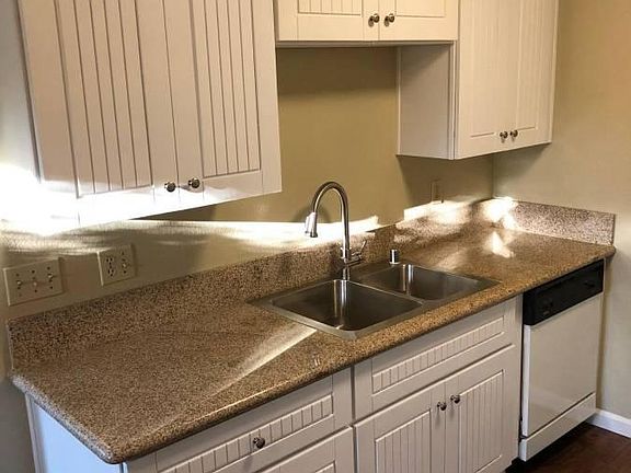 5th image of 2240 Garnet Ave APT 5