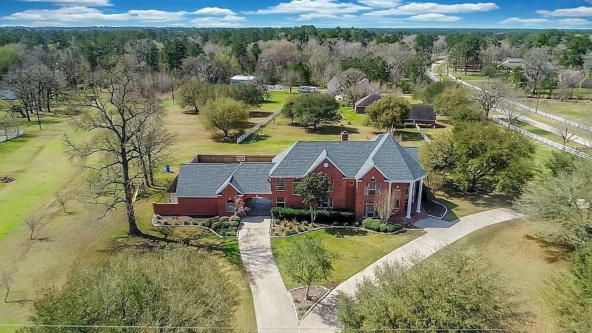 1st image of 14503 Wildwood Cir