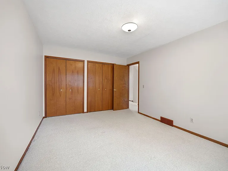5034 Medhurst Ave — Photo 11