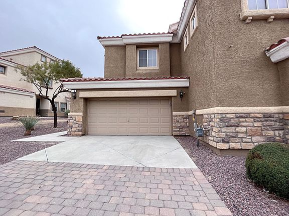 2nd image of 1110 Tropical Star Ln Unit 3