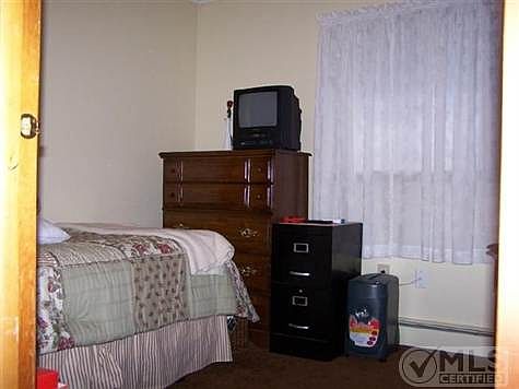 5th image of 39 Marys Ave