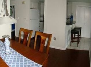 6 Rockingham Ct, Bedford, NH 03110