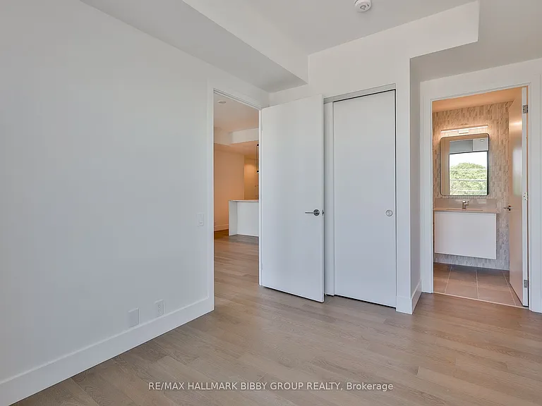 1414 Bayview Ave #304 — Photo 22