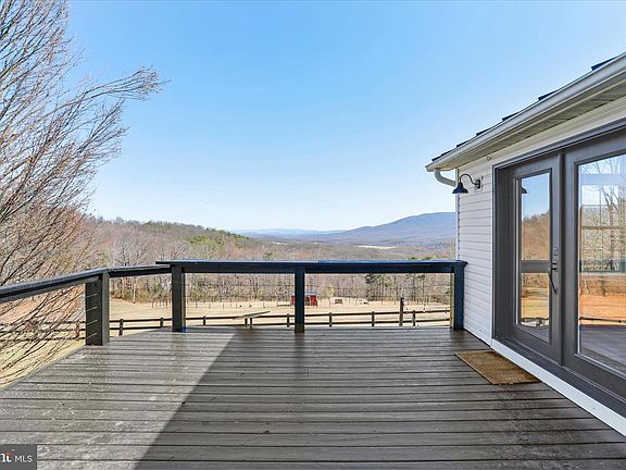 3rd image of 3688 Ash Ruckman Rd