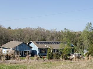 212 Buchanan Dr, Jonesville, SC 29353