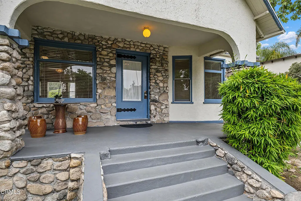 3 bed, 2.0 bath, 1763 sqft, $5,500 — Photo 2