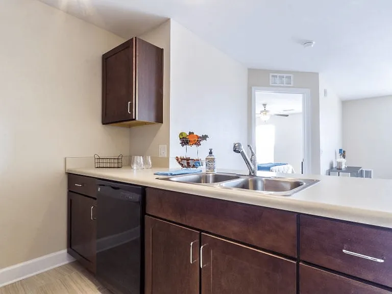 2829 Peabody Ave — Photo 34