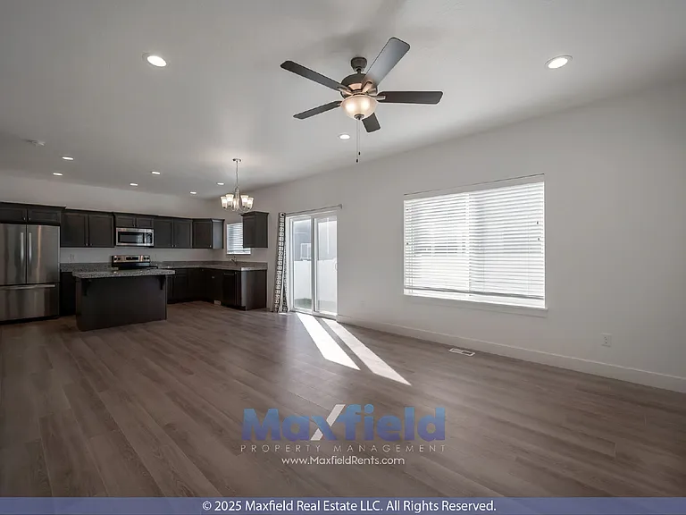 4718 Breezy Patch Rd — Photo 5