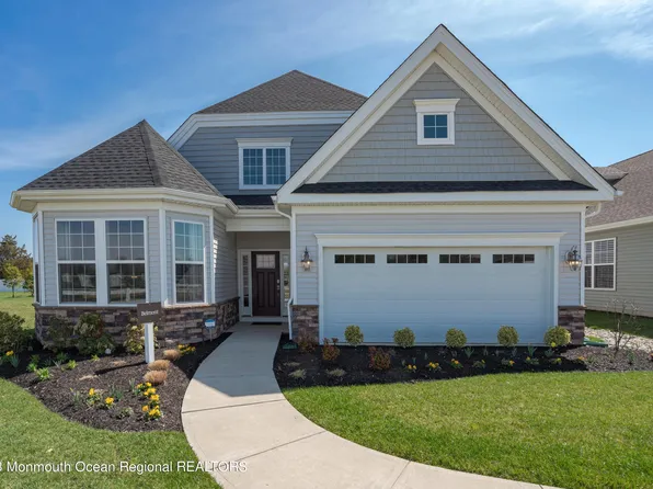 25 Emerald Road, Plumsted, NJ 08533