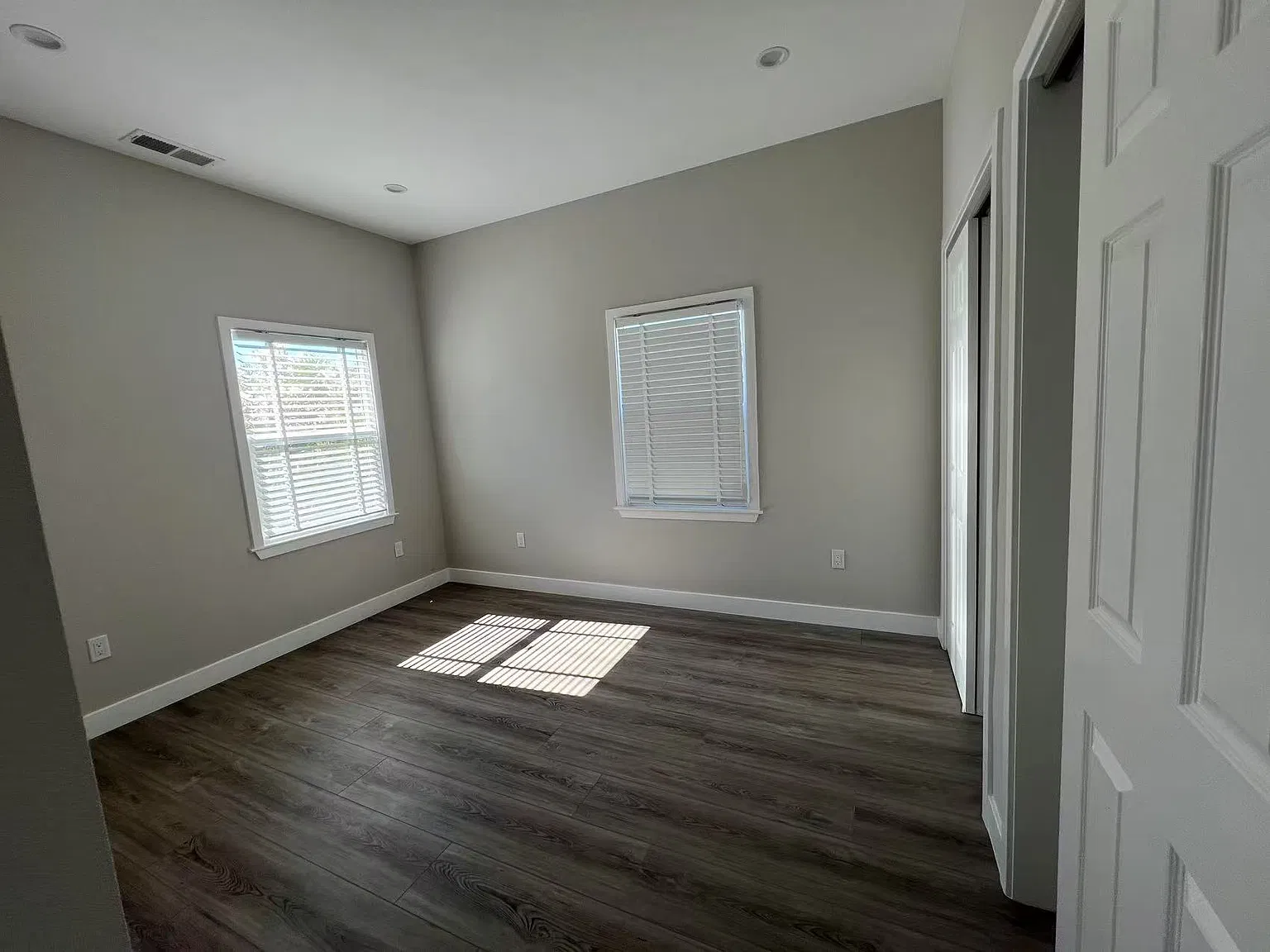 43409 Mission Blvd — Photo 2