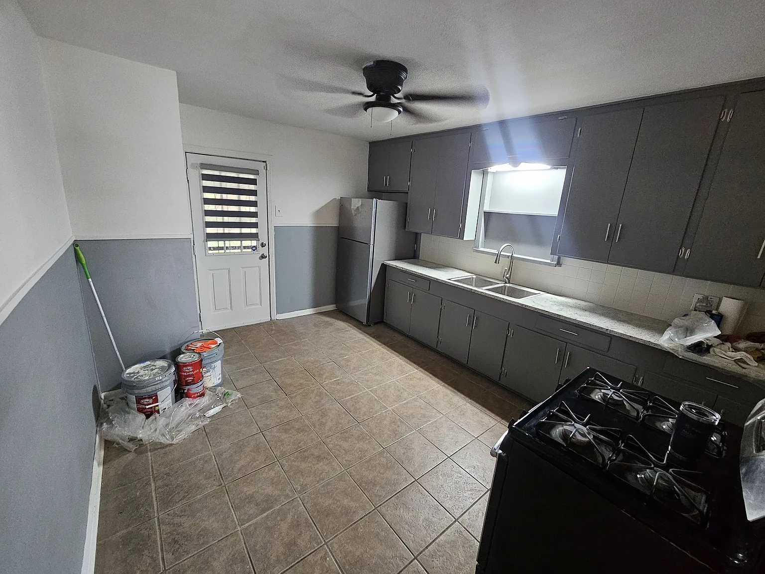 2 bed, 975 sqft, $1,350 — Photo 3