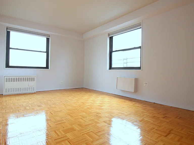 401 2nd Ave #19-D — Photo 8
