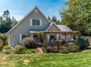 1248 Dewey Dr, Coupeville, WA 98239