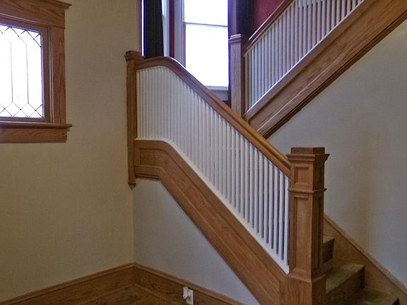 5th image of 724 N 10th St