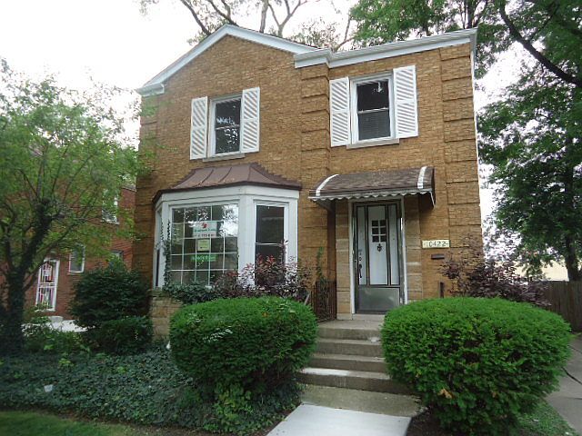 1st image of 10422 S Claremont Ave