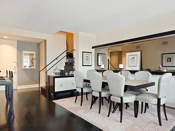 3rd image of 146 W 57th St #75D