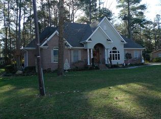 1612 Moores Point Rd, Suffolk, VA 23436