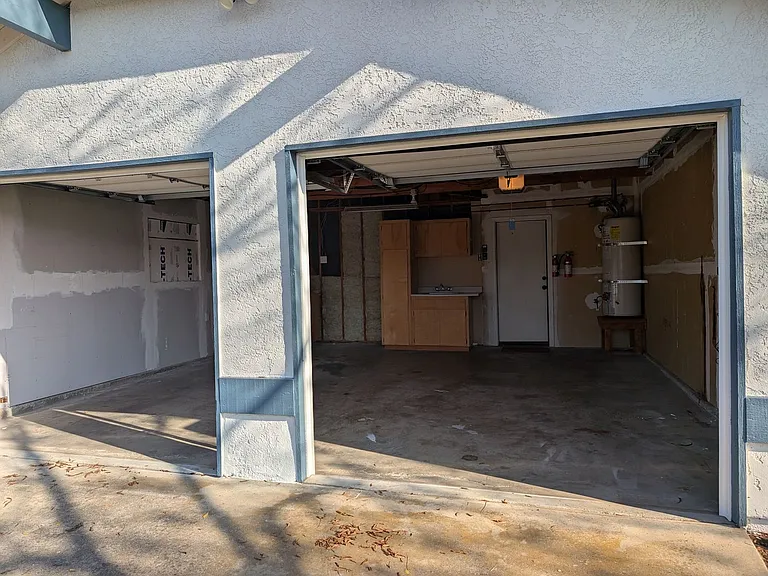 1757 Douglas Ave — Photo 16