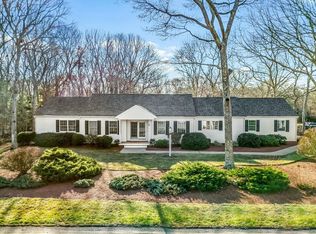 16 Sandcastle Dr, East Falmouth, MA 02536