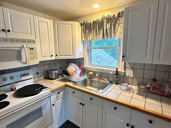 2nd image of 244 David Hooper Pl Floor 2
