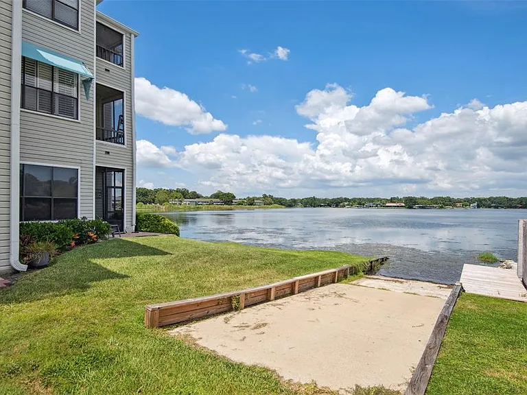 3127 W Sligh Ave #204B — Photo 28