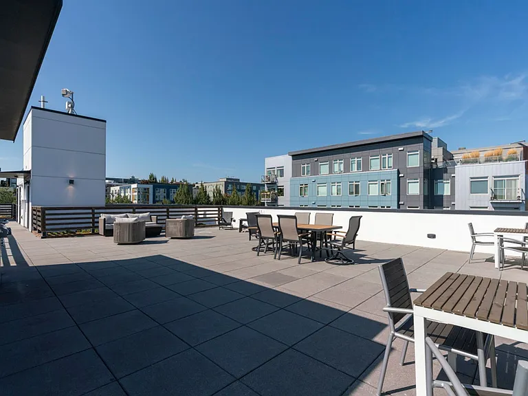4801 Fauntleroy Apartments — Photo 46