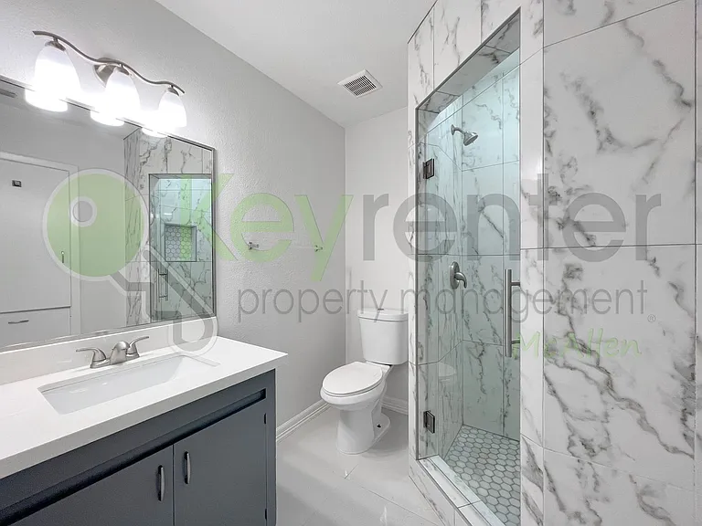 415 N 17th St — Photo 27