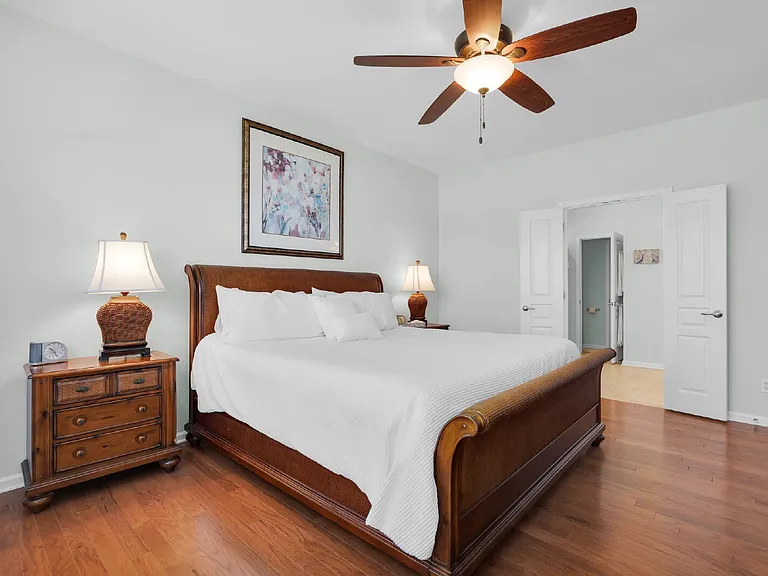 17 Thomas Bee Dr — Photo 35