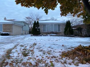6964 N Central Ave, Chicago, IL