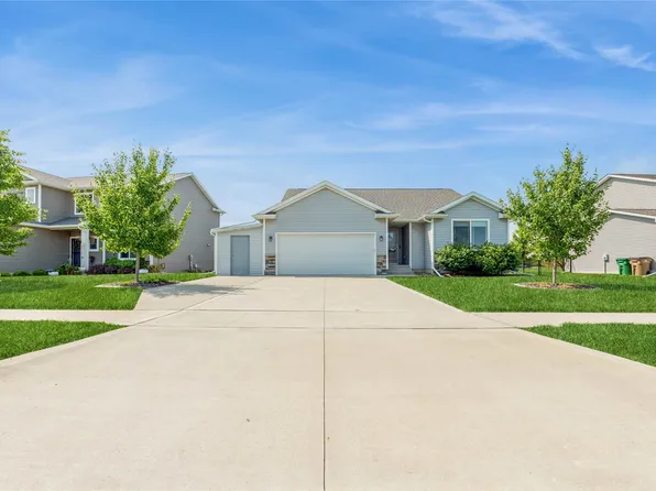 625 Bradford Dr, Norwalk, IA 50211