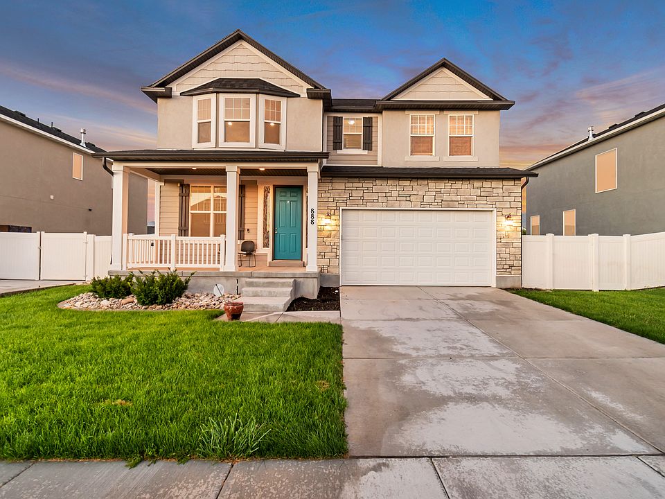 1st image of 888 N Galena Dr