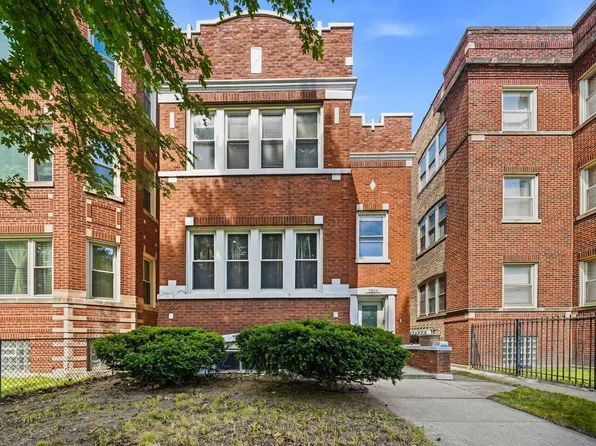 7806 S Cregier Ave, Chicago, IL 60649