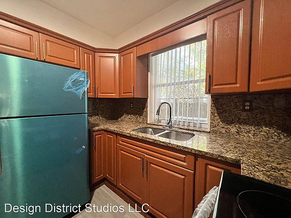 2nd image of 169 NE 50th St #169