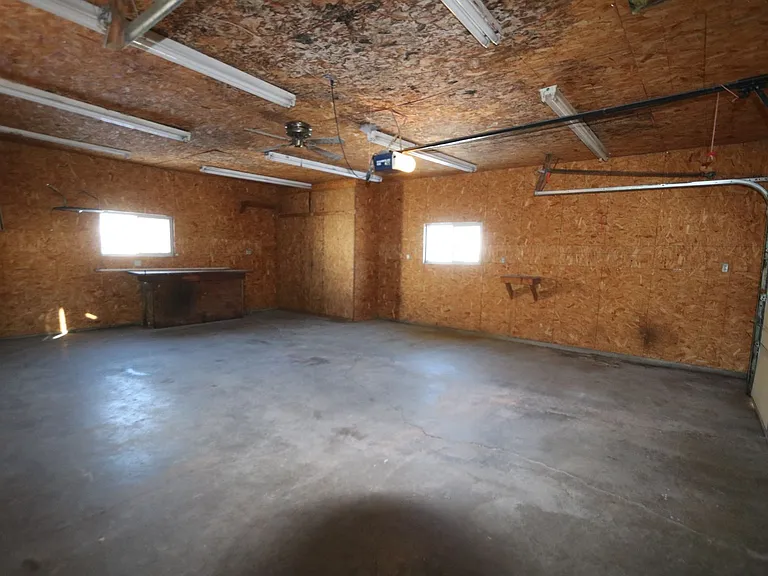 104 S Garfield Ave — Photo 25
