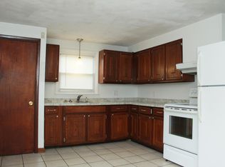 84 Manomet St, Providence, RI 02909