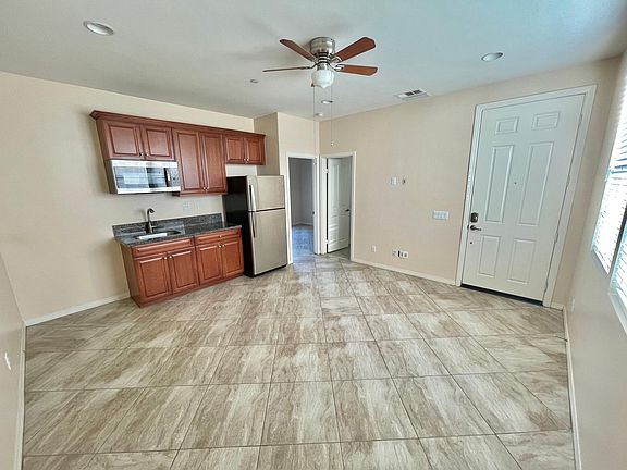 Perfect wall to put your entertainment center.