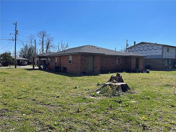 2nd image of 344-46 Woodland Ct