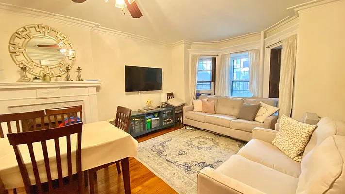 Rented by Triplemint | media 12