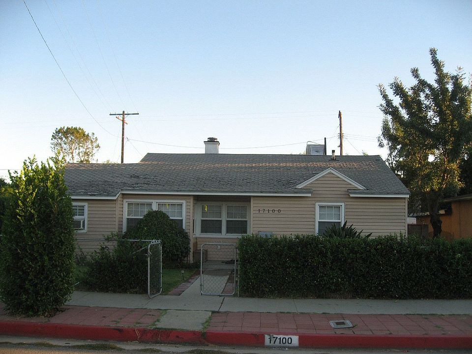 1st image of 17100 Saticoy St