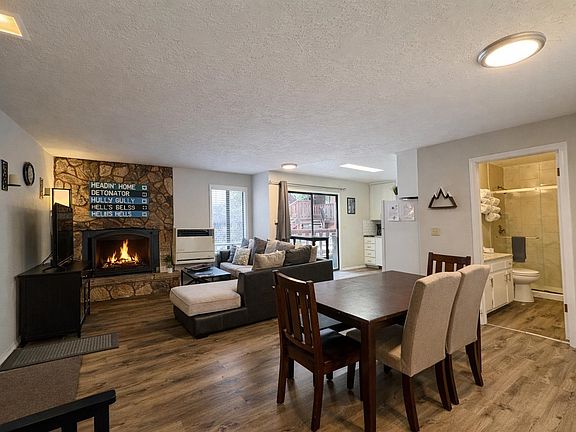 3rd image of 42 Mammoth Mountain Rd #109