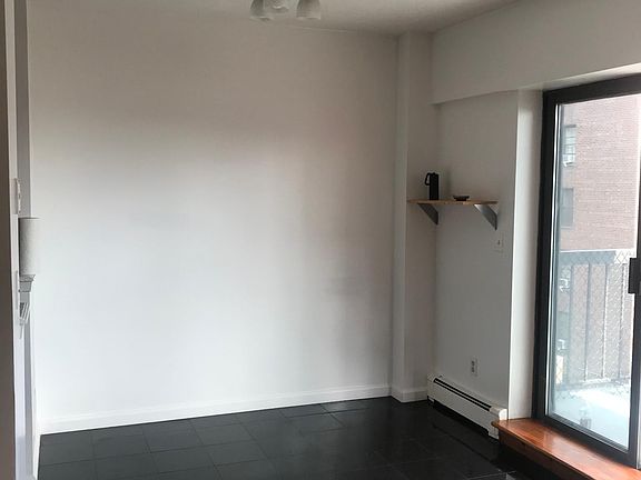 3rd image of 147-20 35th Ave #7A