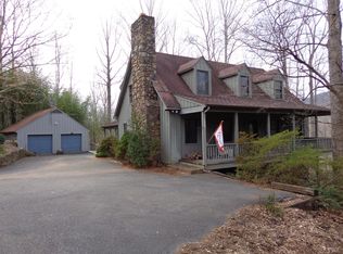 411 Foxcroft Dr, Monroe, VA 24574