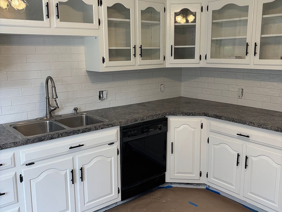 Beautiful upgraded kitchen with custom glass doors