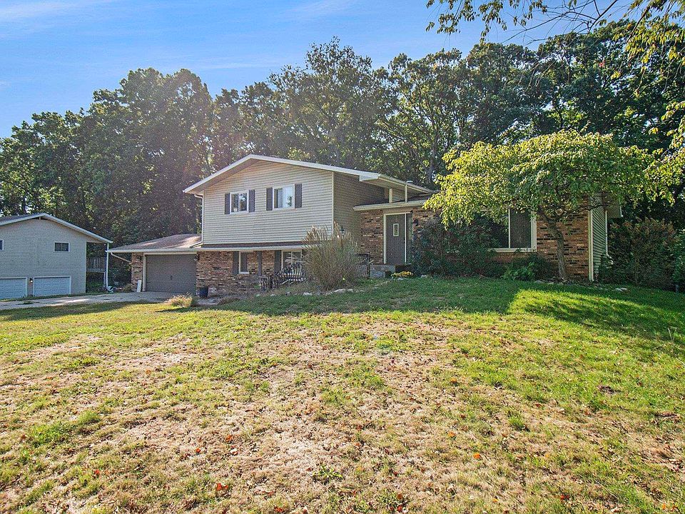 Second  Facts &Features –Shady Lane 2201 NE Shady Lane Dr, Gladstone, MO 64118 | Zillow
