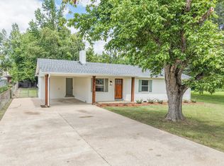 3163 Kendrick Rd, Corinth, MS 38834