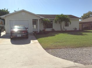 7536 SE Crane St, Hobe Sound, FL 33455