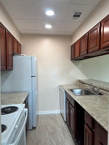 Floor plan 2 Bedroom 2 Bath